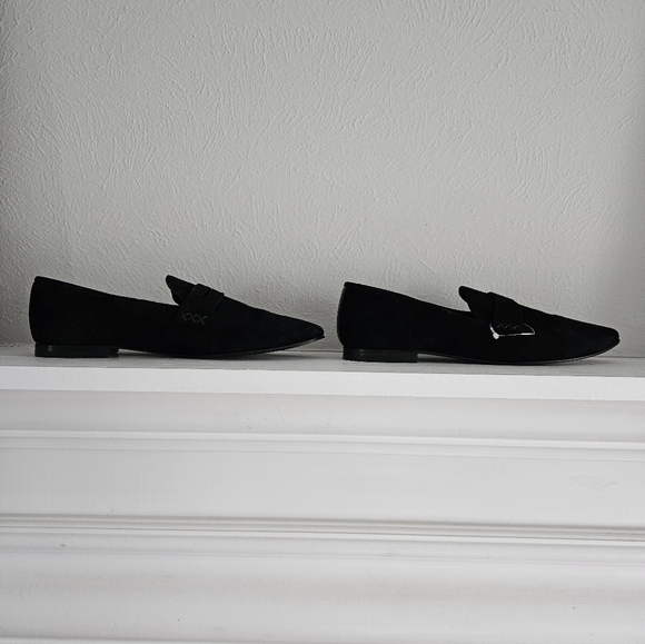 NWOT Margaux 'The Penny' Italian Suede Loafer - Picture 4 of 10